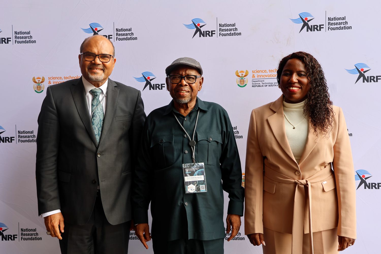 Minister Nzimande launches a historic 41 new research chairs