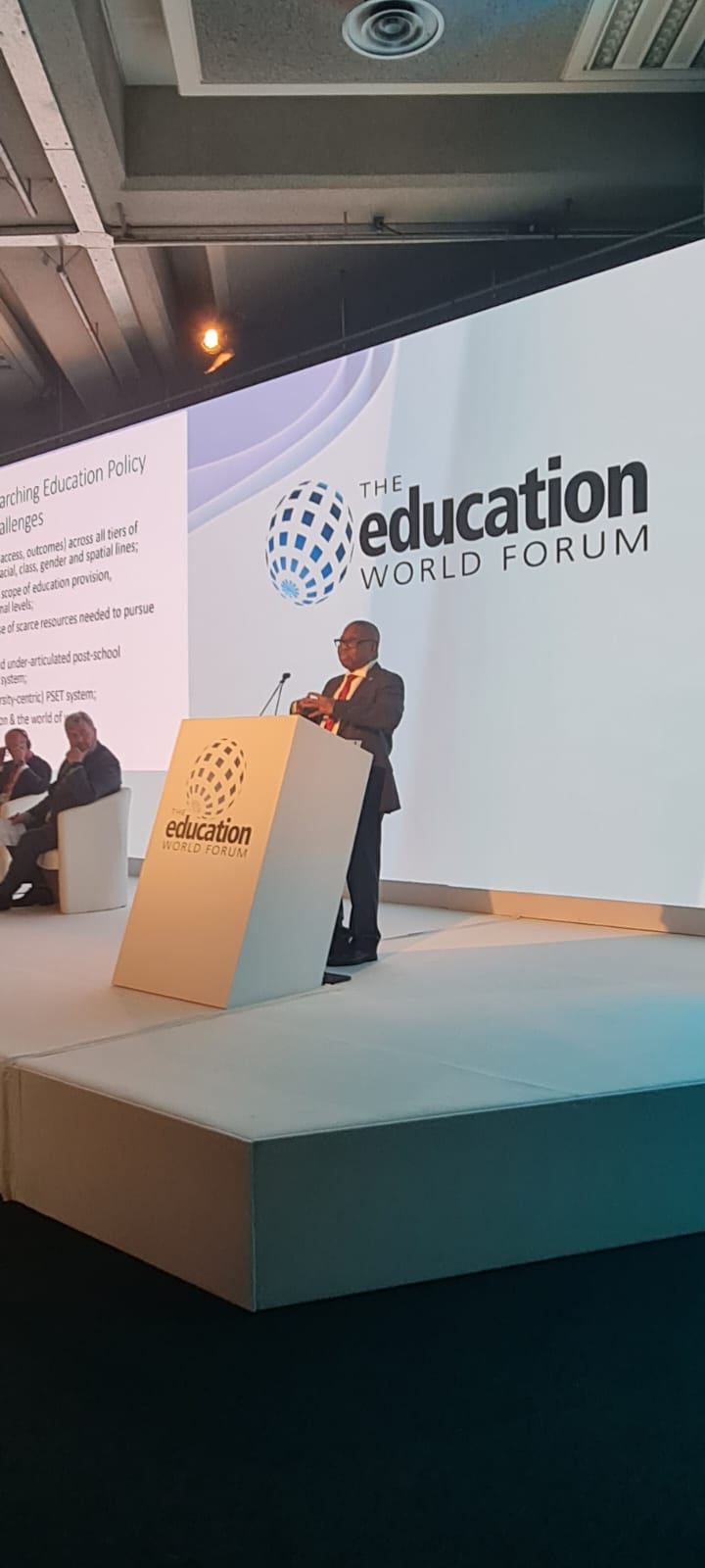 Minister Nzimande addresses Education World Forum in London on improving learning pathways