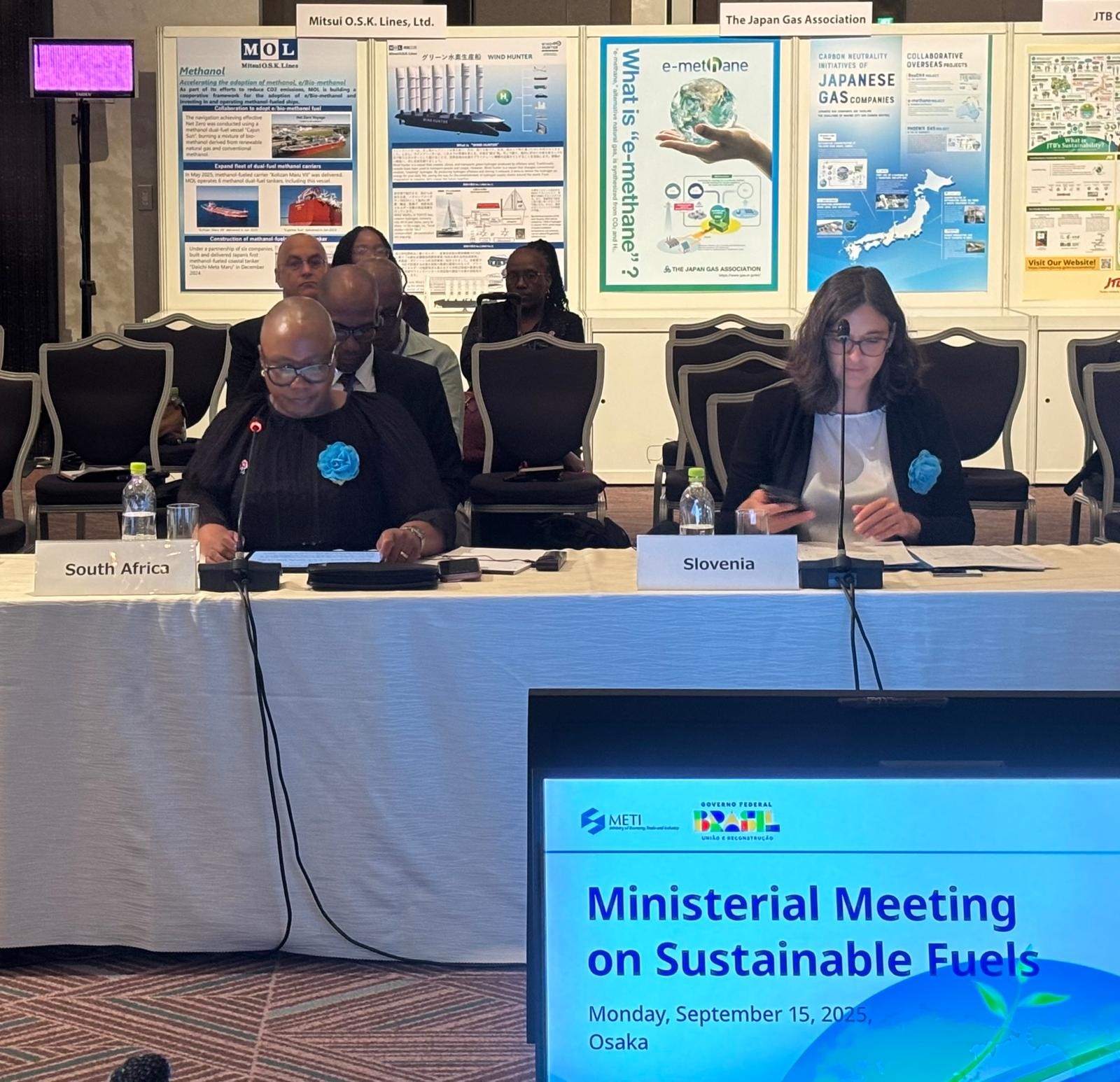 Deputy Minister Gina advances South Africa's position on hydrogen and other sustainable energy priorities at world expo in Japan