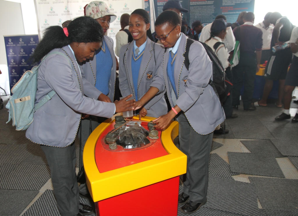 Youngsters urged to invent more and take ideas to market