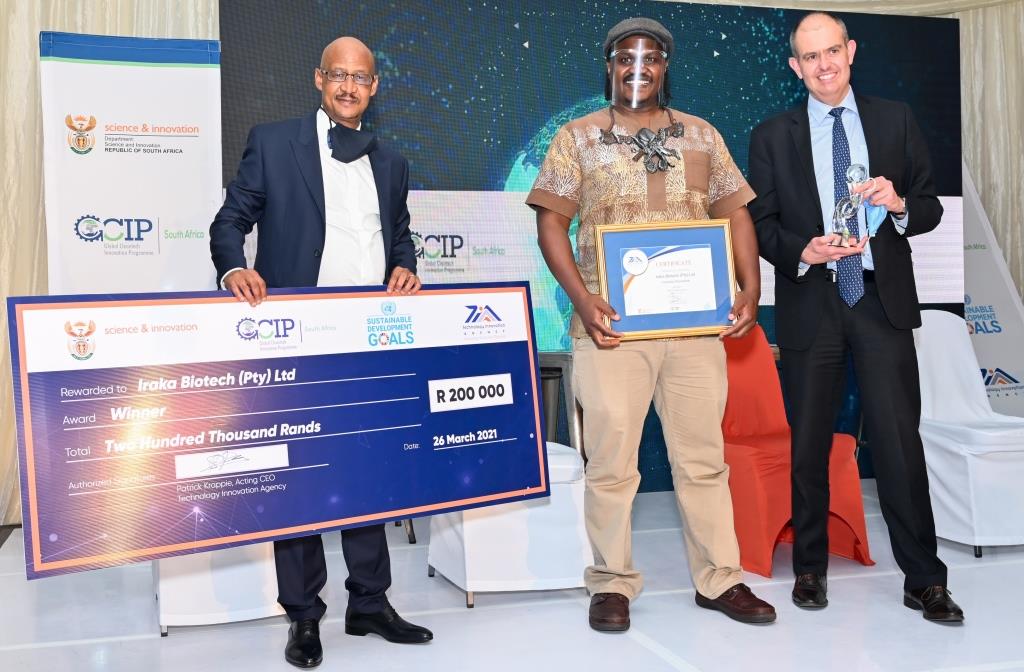 Iraka Biotech wins a whopping R200 000 for its green animal vaccine technology