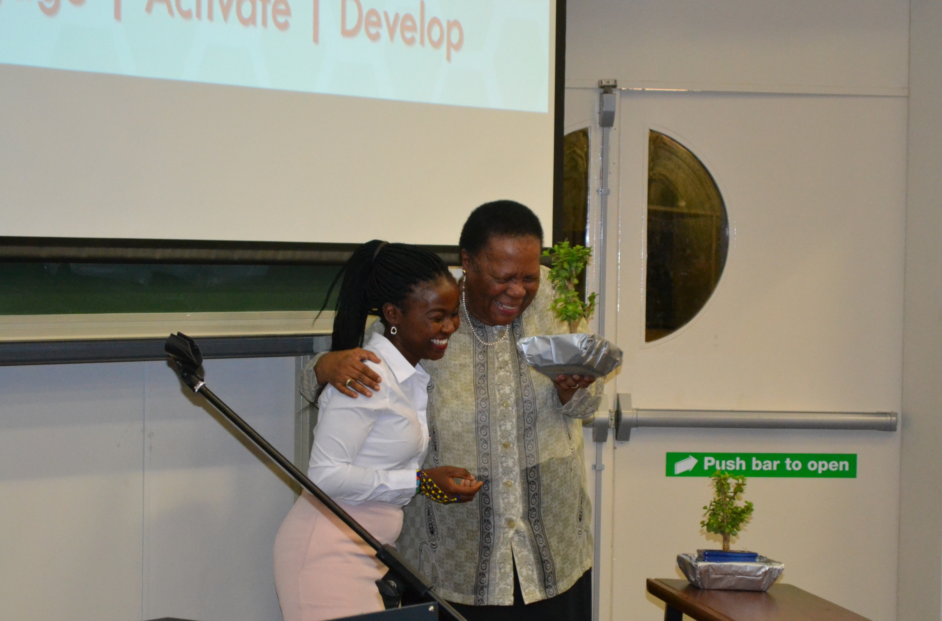 UCT engineering students encouraged to choose research careers