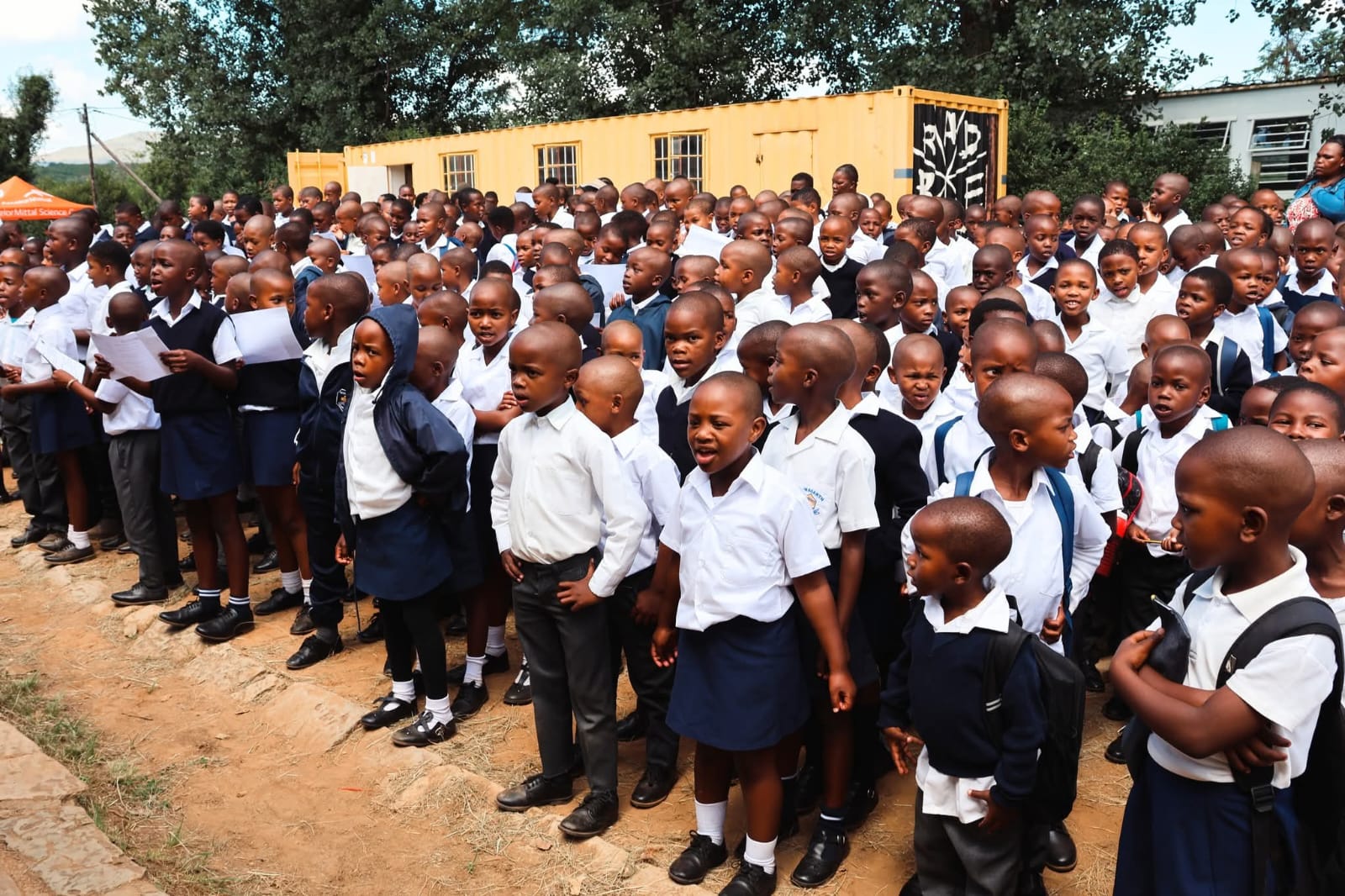 Minister Nzimande kicks off the new year with a back-to- school oversight programme