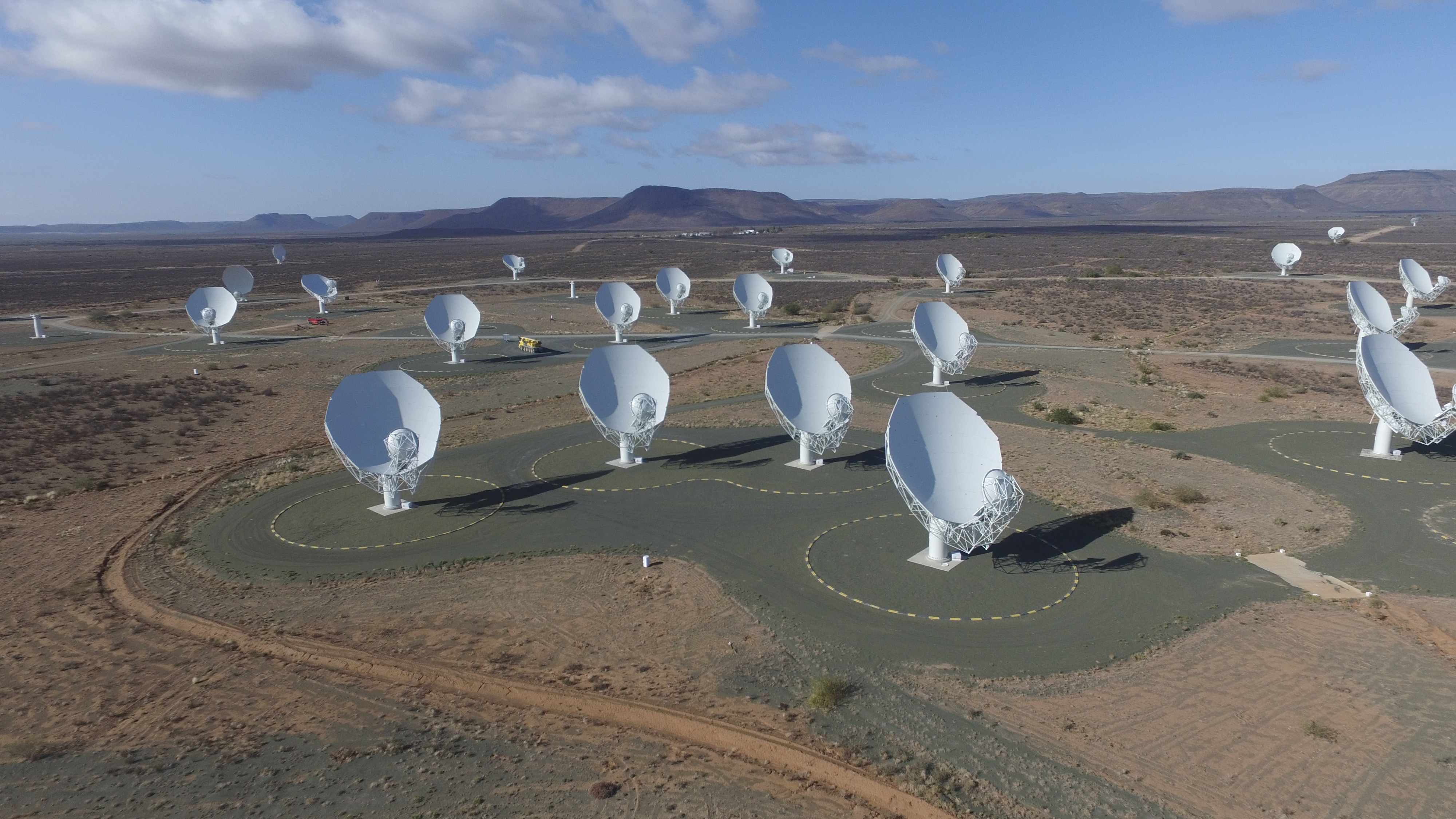 South Africa's MeerKAT joins forces with the European VLBI Network, ushering in a new era of radio astronomy