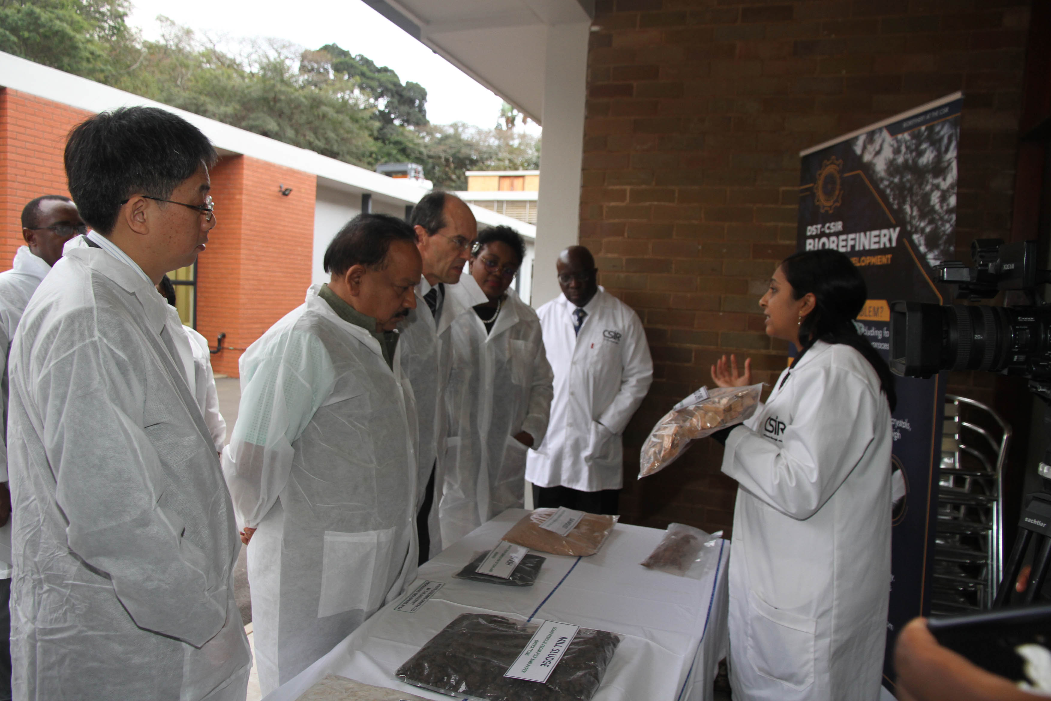 BRICS STI ministers visit biorefinery