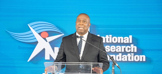 Director-General receives award for his special contribution to science