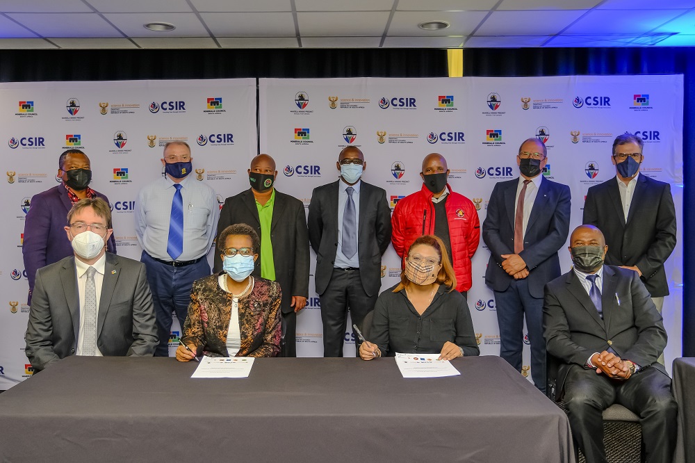Government, industry establish a new body to enable labour participation in SA mining research