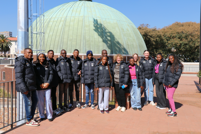 Brilliant university students tour innovation facilities during National Science Week