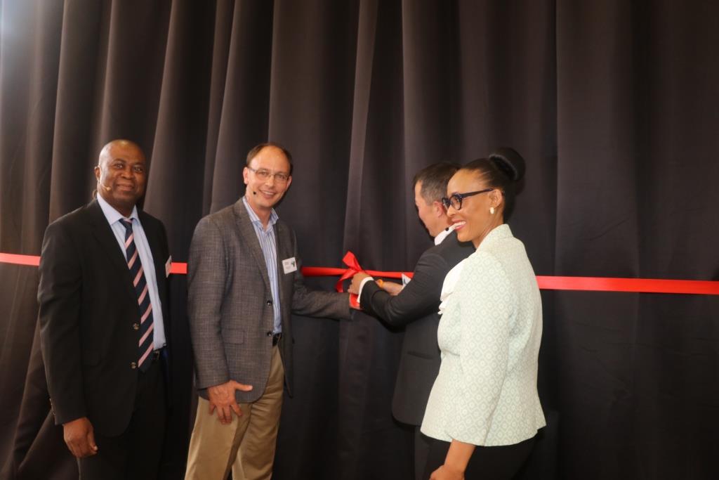 Government welcomes Microsoft initiative for artificial intelligence in South Africa