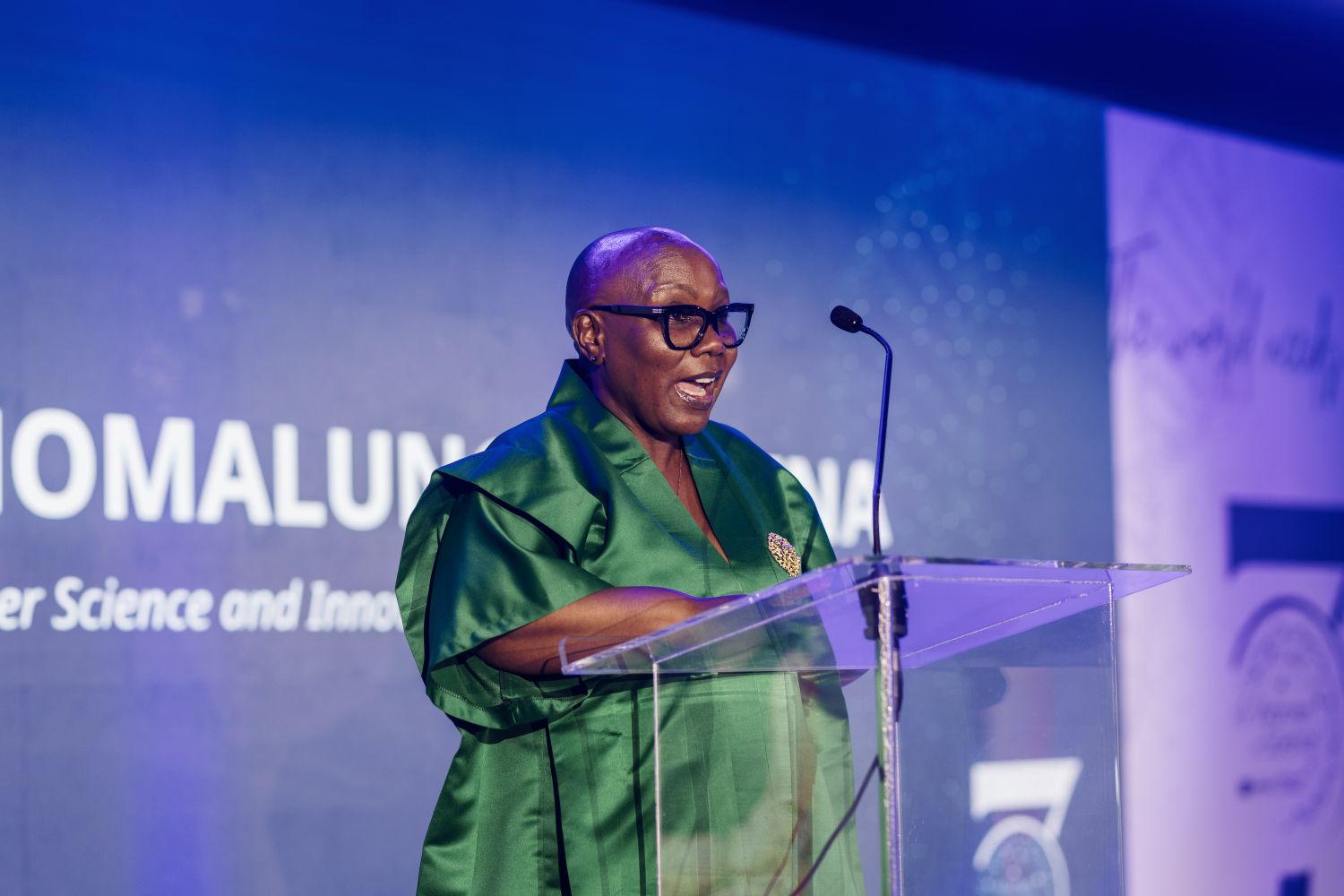 Deputy Minister Gina lauds L'ORÉAL-UNESCO for women in science awards